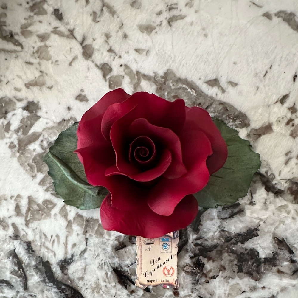 Capodimonte Porcelaine Red Rose